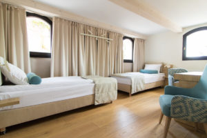 Łóżka w hotelu Spichrz w Toruniu